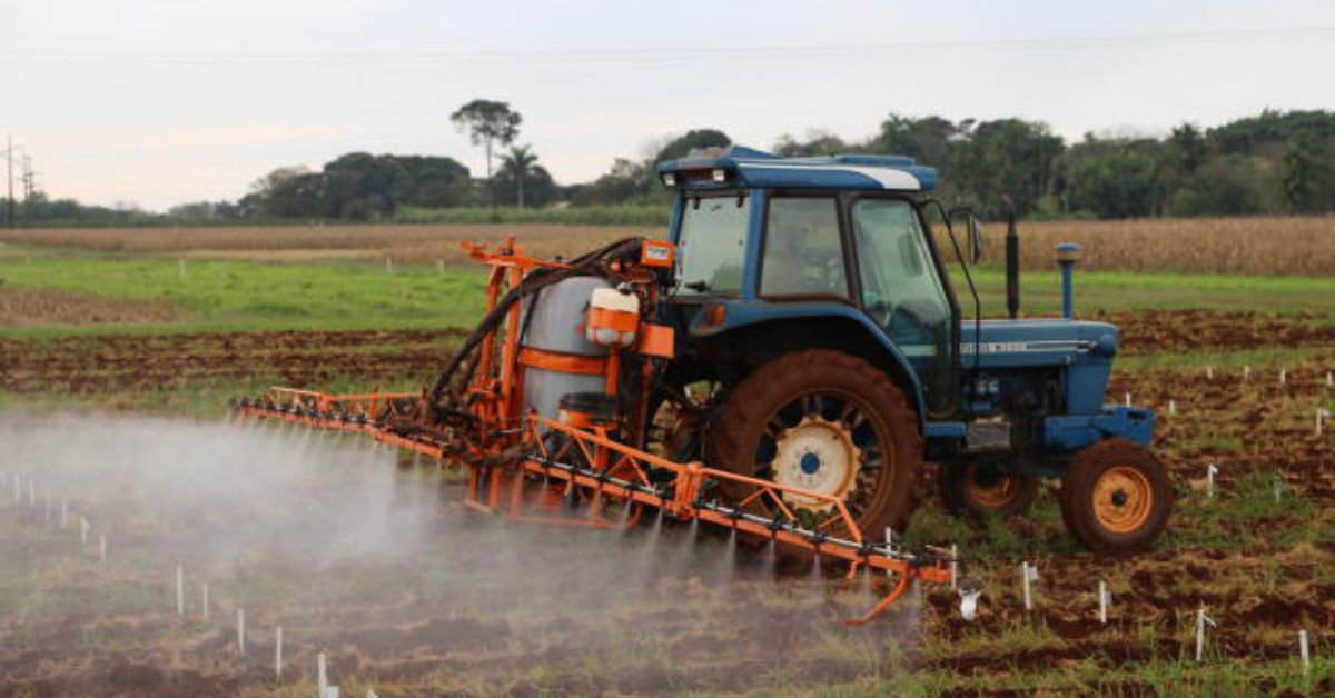 Presidente sanciona com vetos projeto de lei dos agrotóxicos