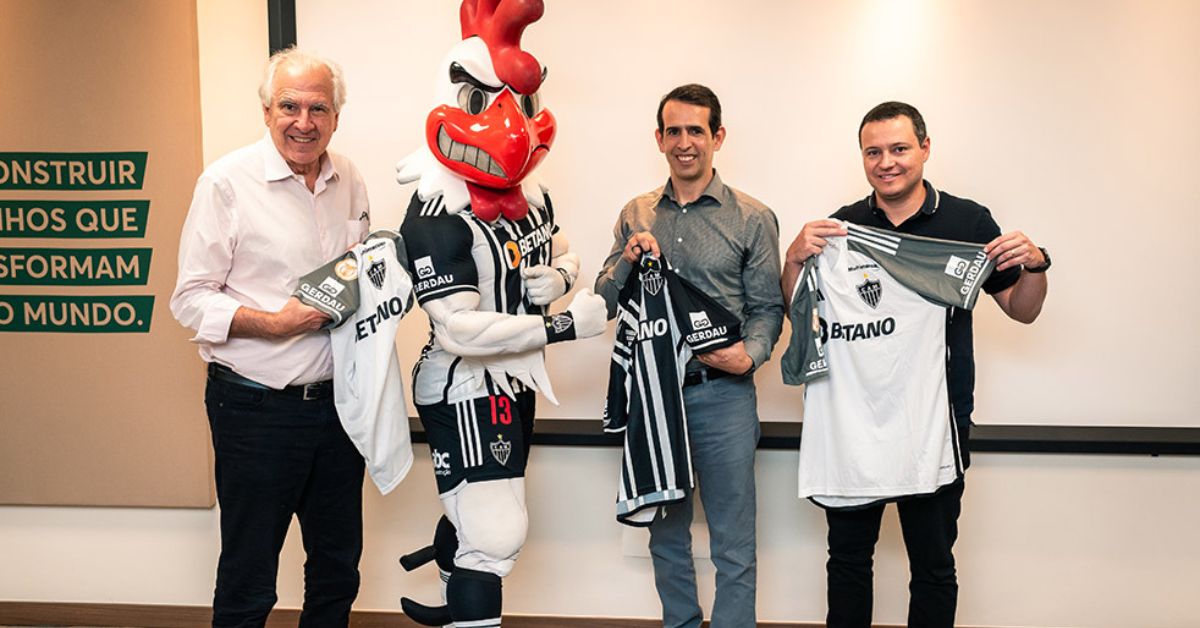 A Gerdau celebrou nessa terça-feira (19) a renovação de sua parceria com o Atlético Mineiro | Crédito: João Paulo / PlayP