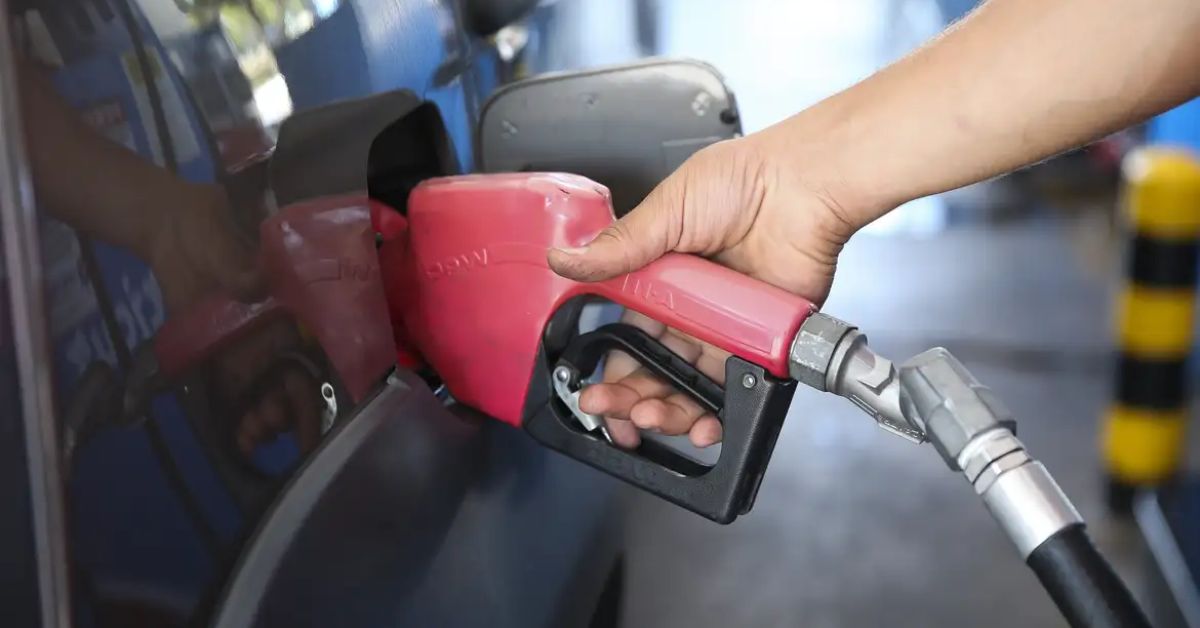 Petrobras anuncia redução no preço do diesel para distribuidoras