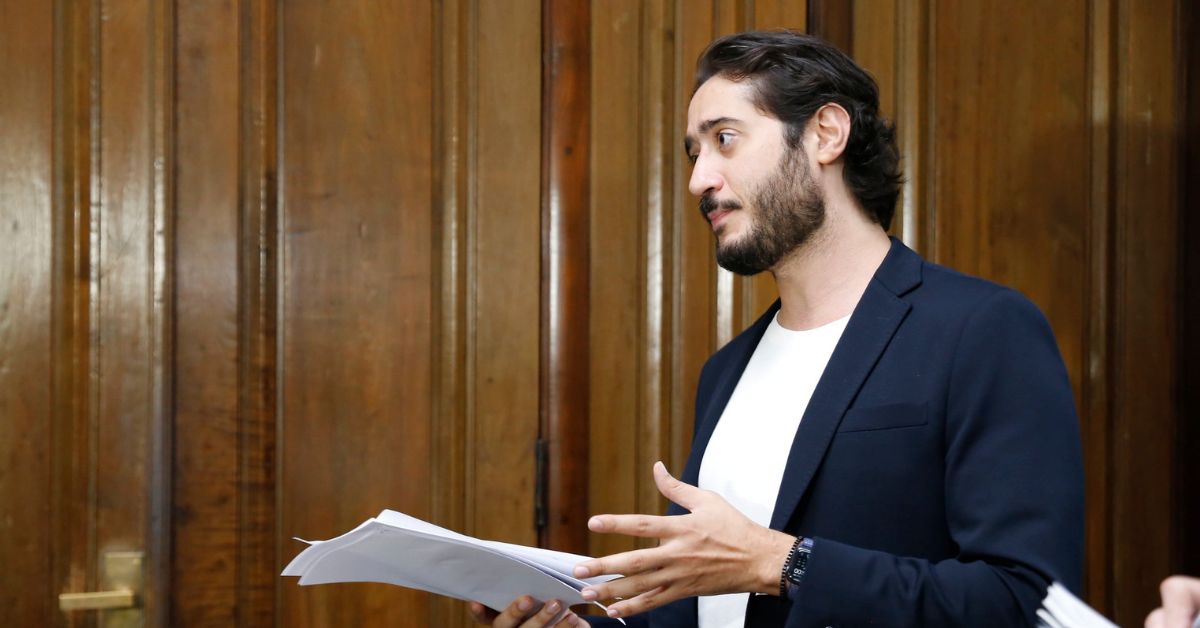 Gabriel Azevedo apresenta projeto para suspender reajuste das passagens em BH