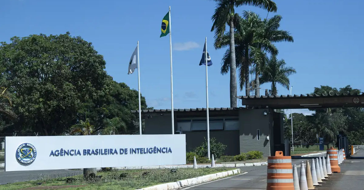 Setor da Abin, sob Bolsonaro, é acusado de espionagem