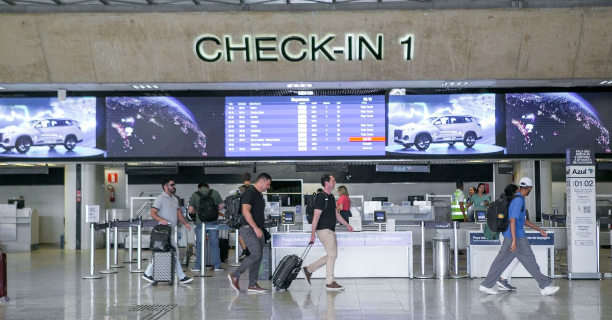 Expectativa é que 1 milhão de passageiros passem por Confins