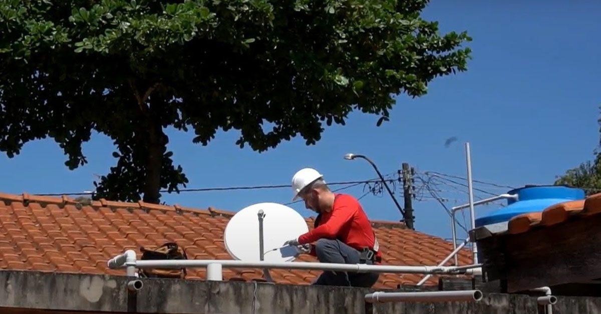 Siga Antenado troca parabólica antiga pela antena digital