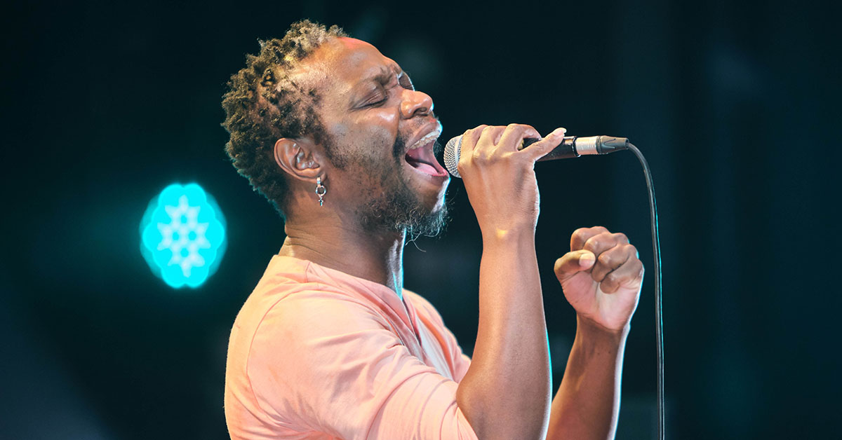 Sérgio Pererê homenageia Milton Nascimento
