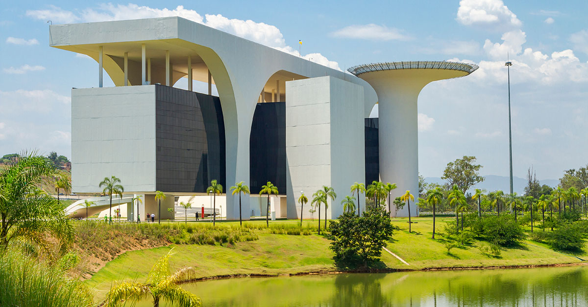 IPVA cresce 393,7% e puxa arrecadação em Minas Gerais