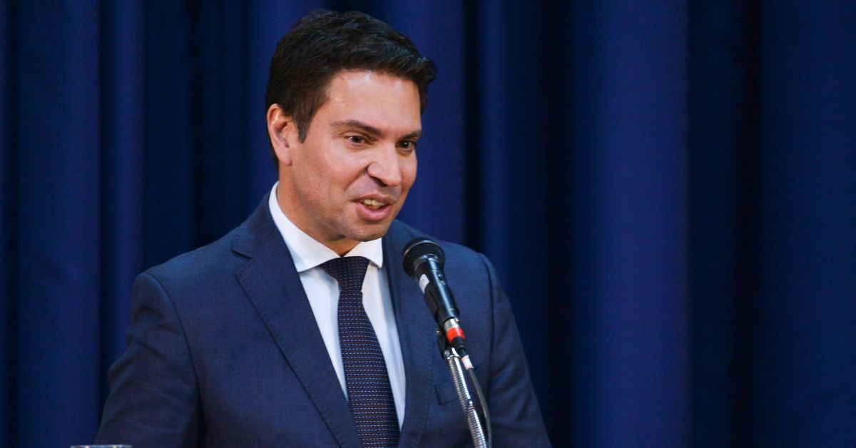 Ramagem diz não se lembrar de imprimir documentos sobre rivais de Carlos