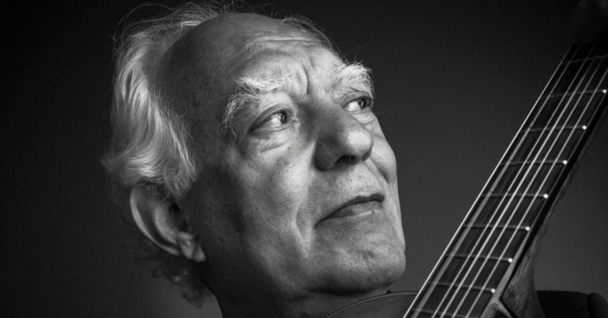 Robson Santos faz show gratuito no Memorial Vale
