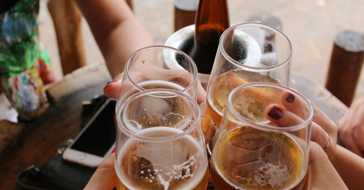 Dia da Cerveja: confira promoções e bares para celebrar a bebida em Belo Horizonte