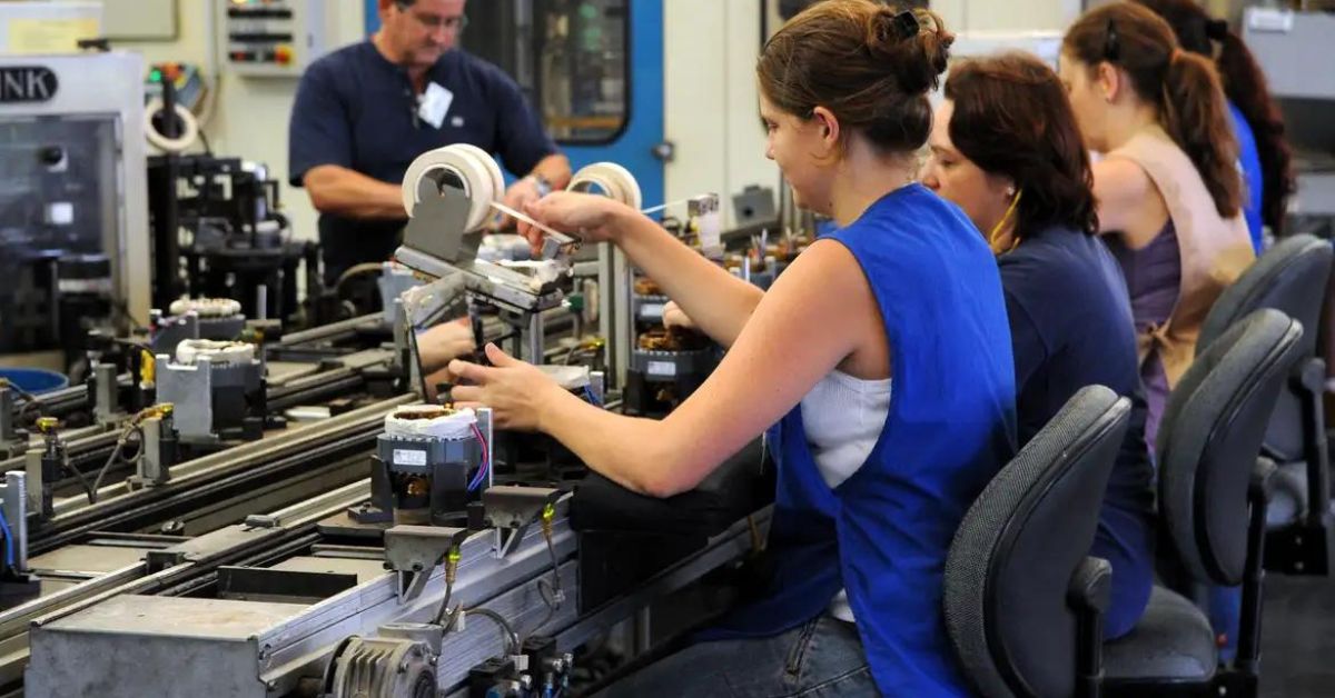 Prazo para empresas enviarem relatórios salariais termina em 29/2