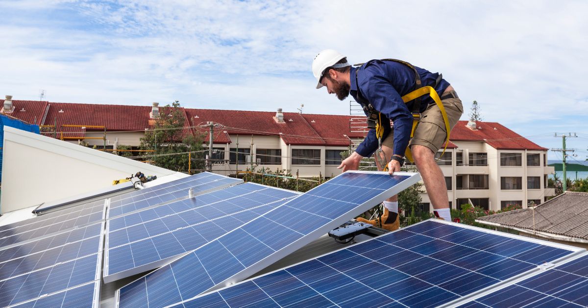 A energia solar se destaca como um catalisador da transformação