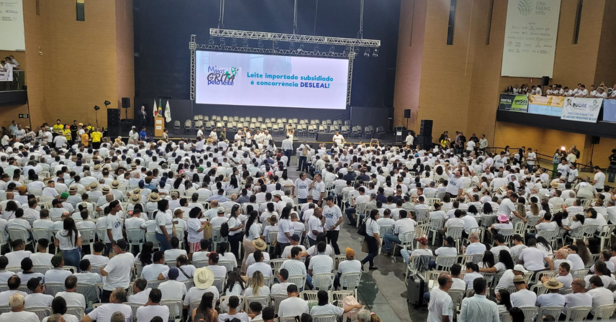 Produtores de leite se reúnem no Expominas, em Belo Horizonte, para denunciarem alta nas importações de leite | Crédito: Michelle Valverde/ Diário do Comércio