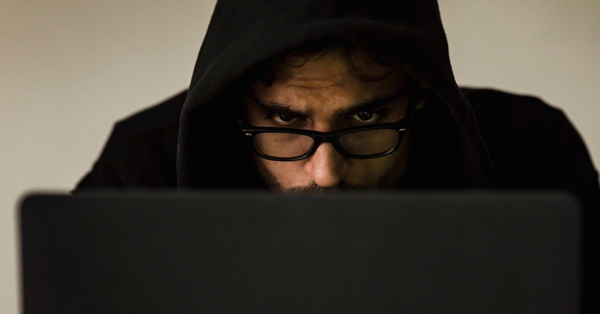 Fraudes bancárias digitais superam R$ 10 bilhões no Brasil