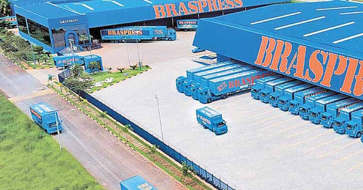 Com fábrica em Juiz de Fora, Mercedes-Benz entrega 135 caminhões para transportadora