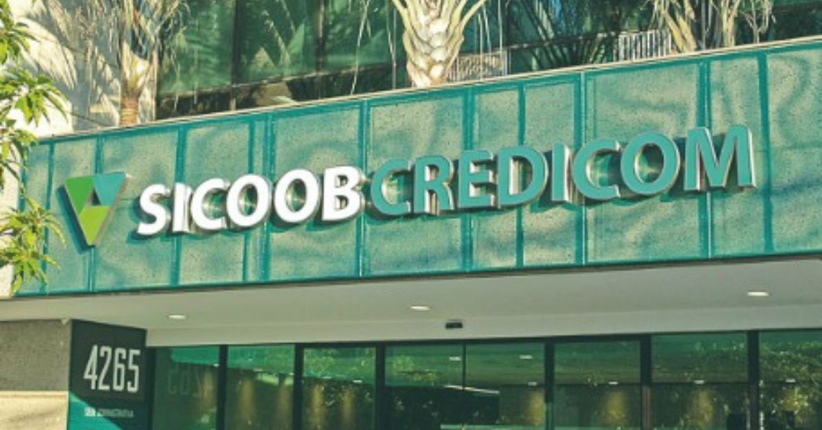Sicoob Credicom incorpora cooperativa de saúde