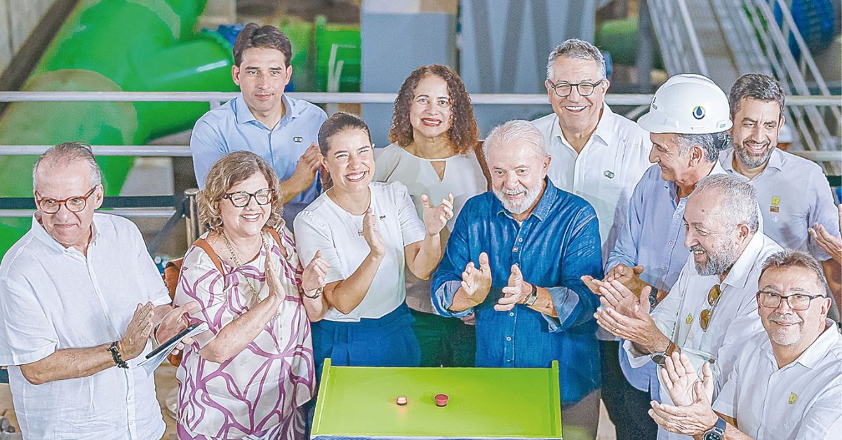 Lula inaugura obra hídrica em Pernambuco