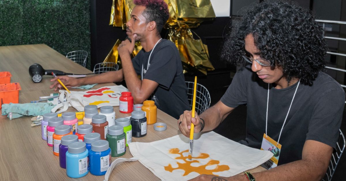 Senac Minas anuncia retomada de cursos profissionalizantes de moda