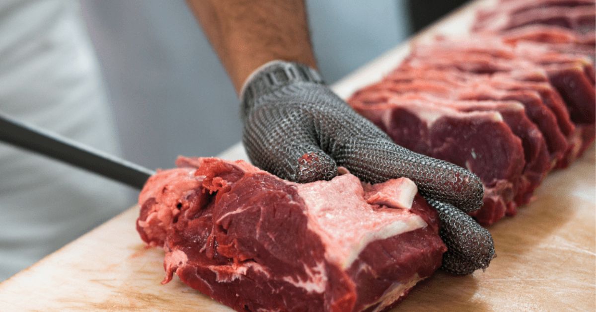 Preço das carnes de frango e de porco tem queda na RMBH; corte bovino fica mais caro