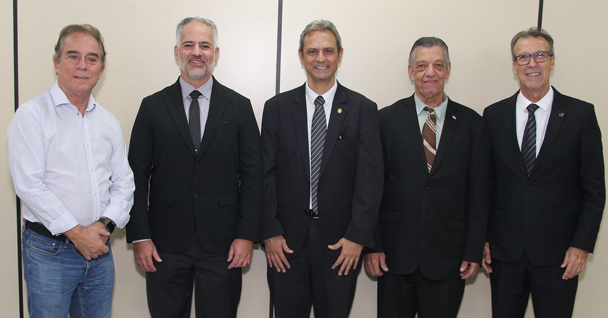 Deputado estadual Duarte Bechir, Kleber Colomarte, vereador
Sérgio Tavares, José Pedro Barbosa e Waldir Esmero Campos | Crédito: Divulgação / CIEE MG / F.Beiral