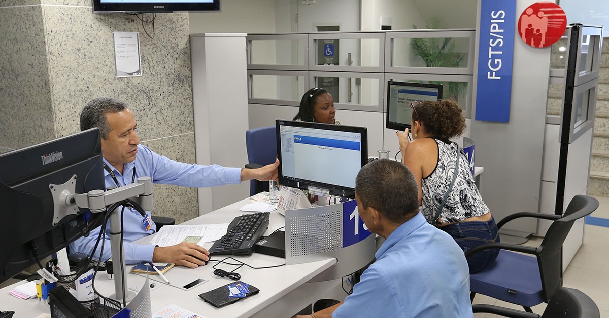 Rotatividade no mercado financeiro cai após salto do pós-pandemia