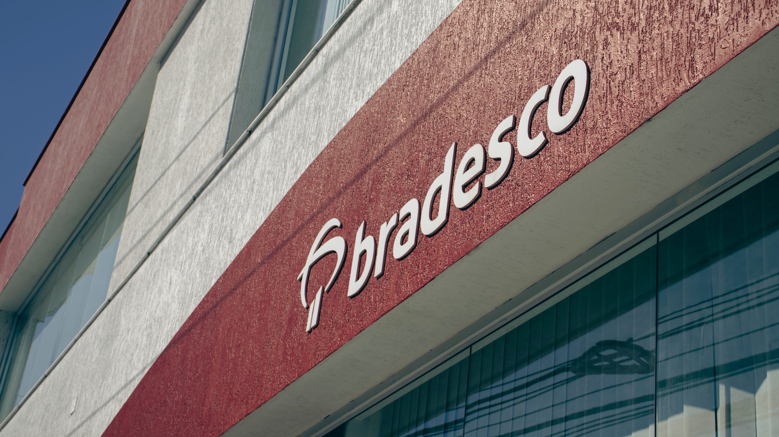 Bradesco tem alta de 4,4% no lucro do 2º trimestre