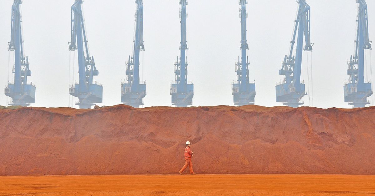 Preço do minério de ferro cai com demanda fraca da China