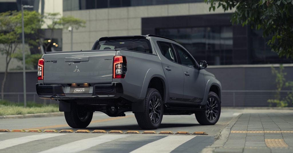 Picape Mitsubishi
