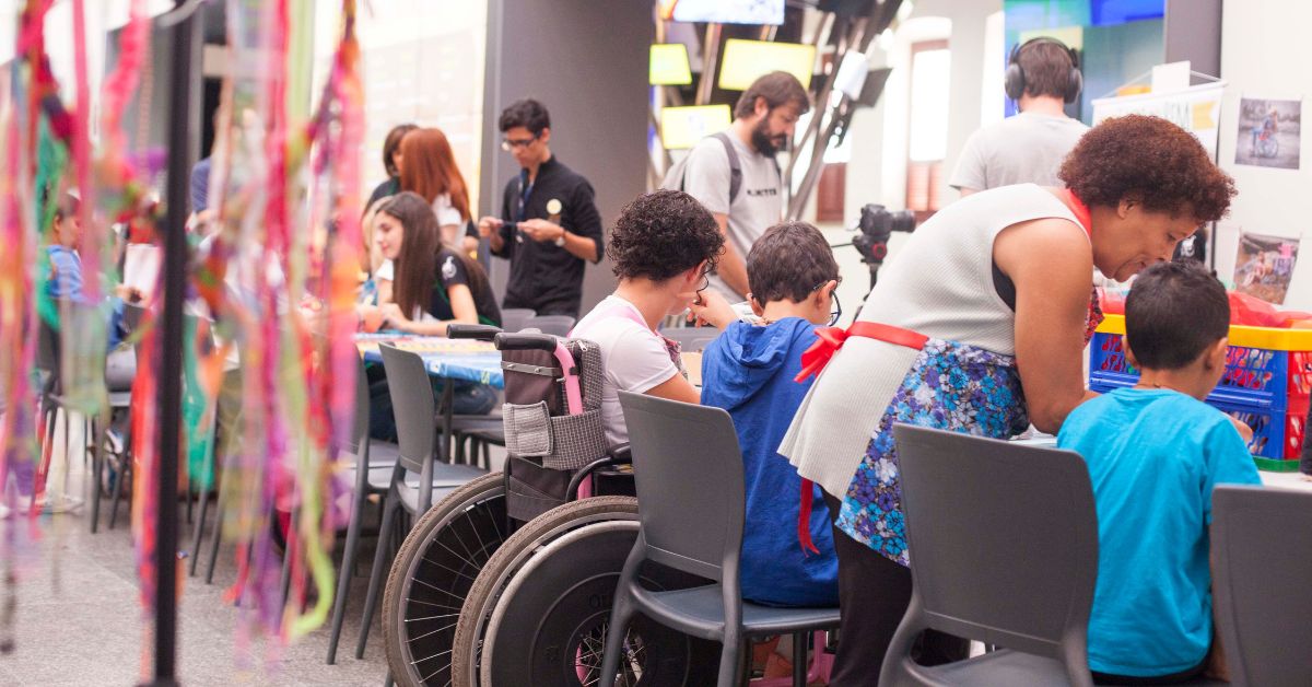 Dia da Acessibilidade: conheça o Lacre do Bem, projeto de BH que une inclusão e reciclagem