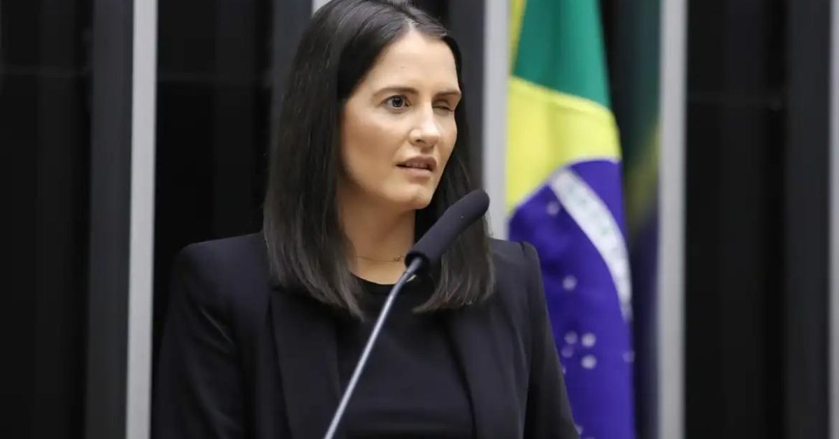 Morre Amália Barros, deputada e vice-presidente do PL Mulher, aos 39 anos