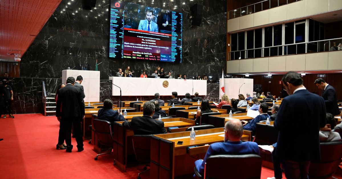 Reajuste dos servidores de Minas Gerais é aprovado na ALMG em 2º turno