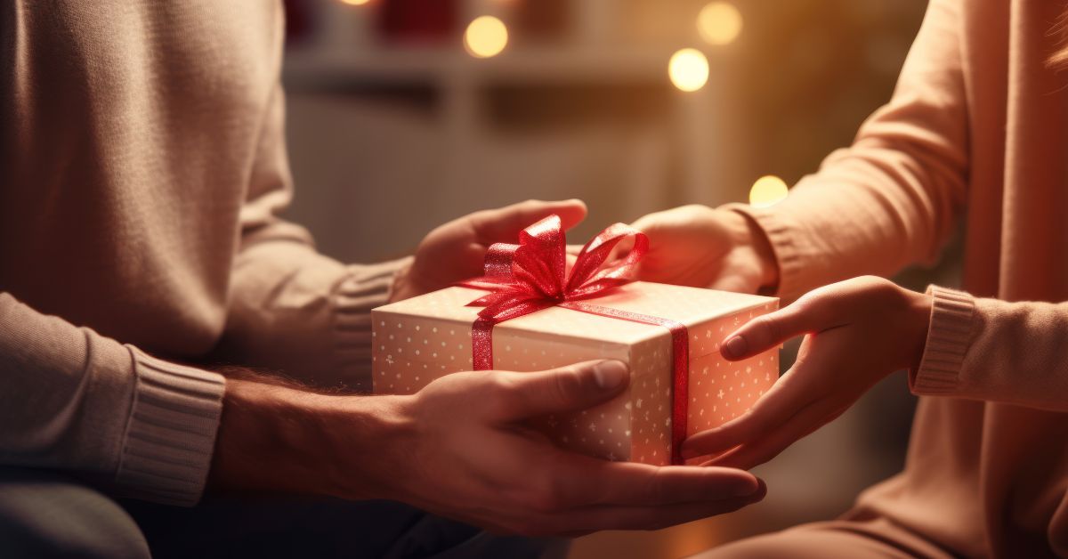Ganhou um presente e não gostou? Saiba como garantir seus direitos ao trocar ou devolver