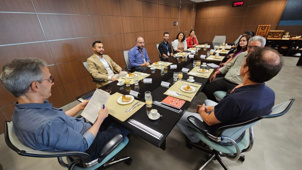 Romeu Zema recebe jornalistas em café da manhã | Crédito: André Cruz/ Imprensa Secom