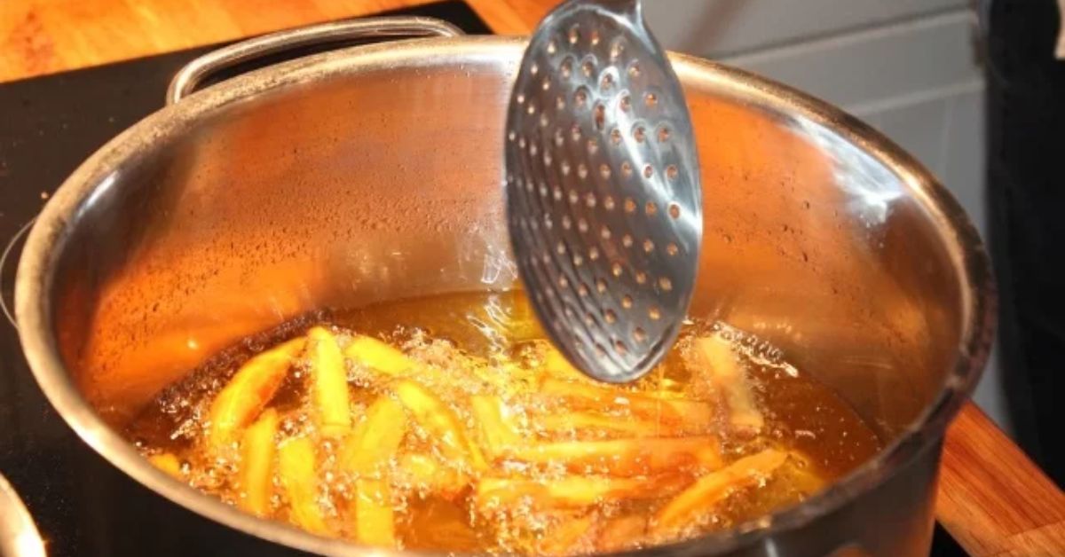 Startup mineira BChem produz biodiesel com óleo de fritura
