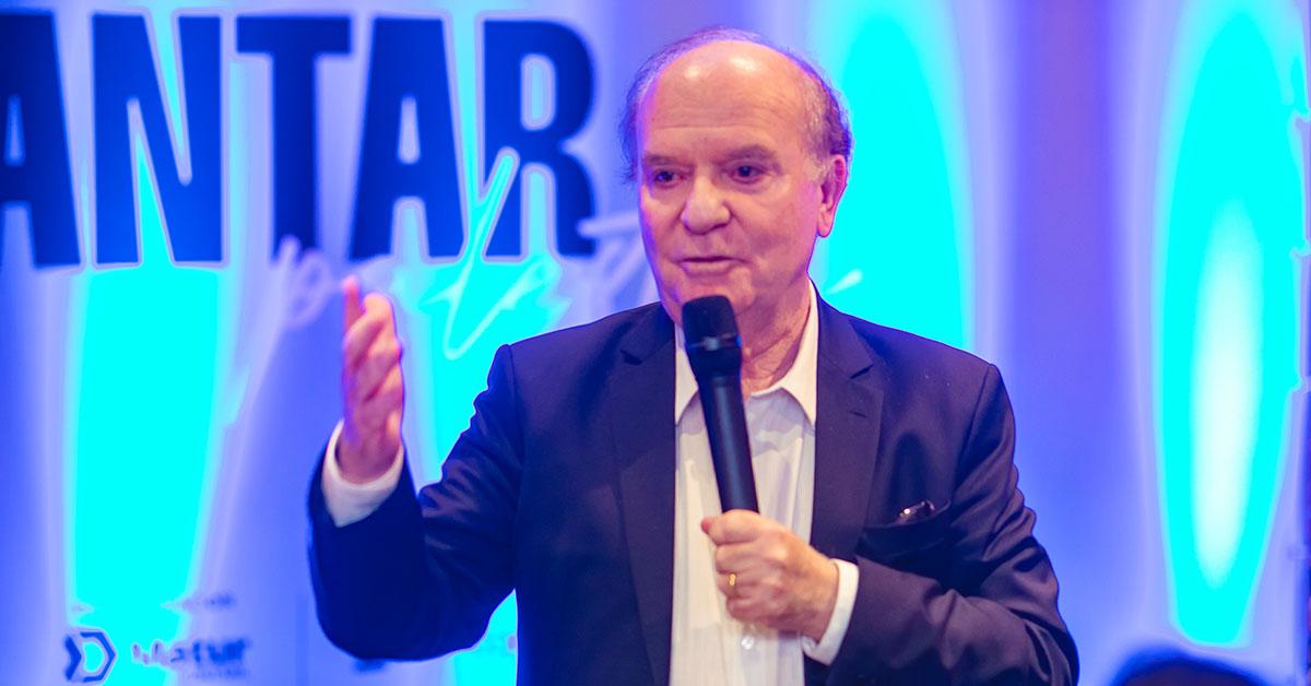 Wilson Brumer acredita que os jovens poderão mudar o País