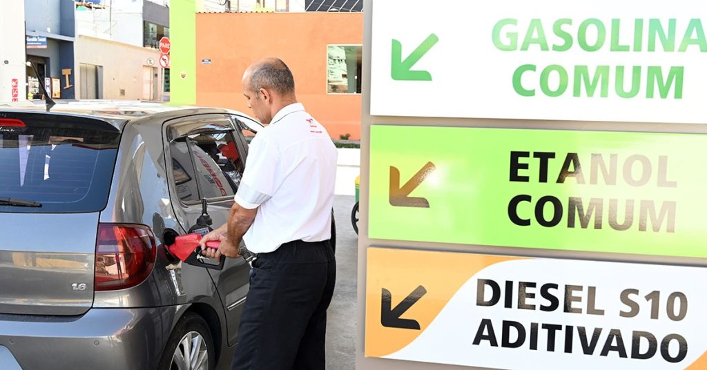 Posto de combustíveis