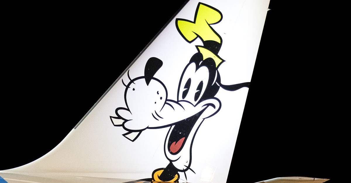 Aeronave temática da Azul inspirada no Pateta da Disney estreia no BH Airport