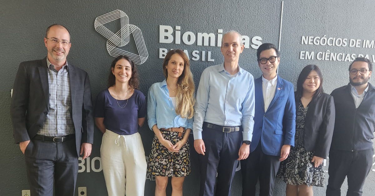 Professor da FDC promove conexão Singapura/BH