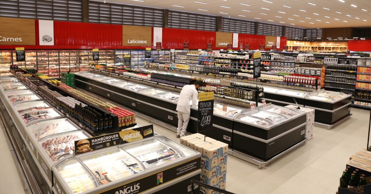 Supernosso anuncia datas para reinaugurar lojas em BH e prevê faturamento de R$ 4,5 bilhões
