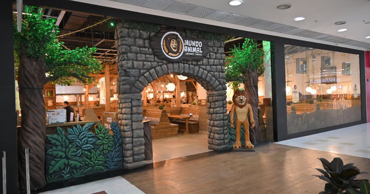 Lanchonete Mundo Animal inaugura terceira unidade em Minas Gerais