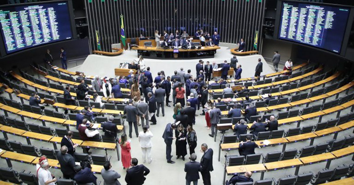 Especialistas defendem delação premiada de presos