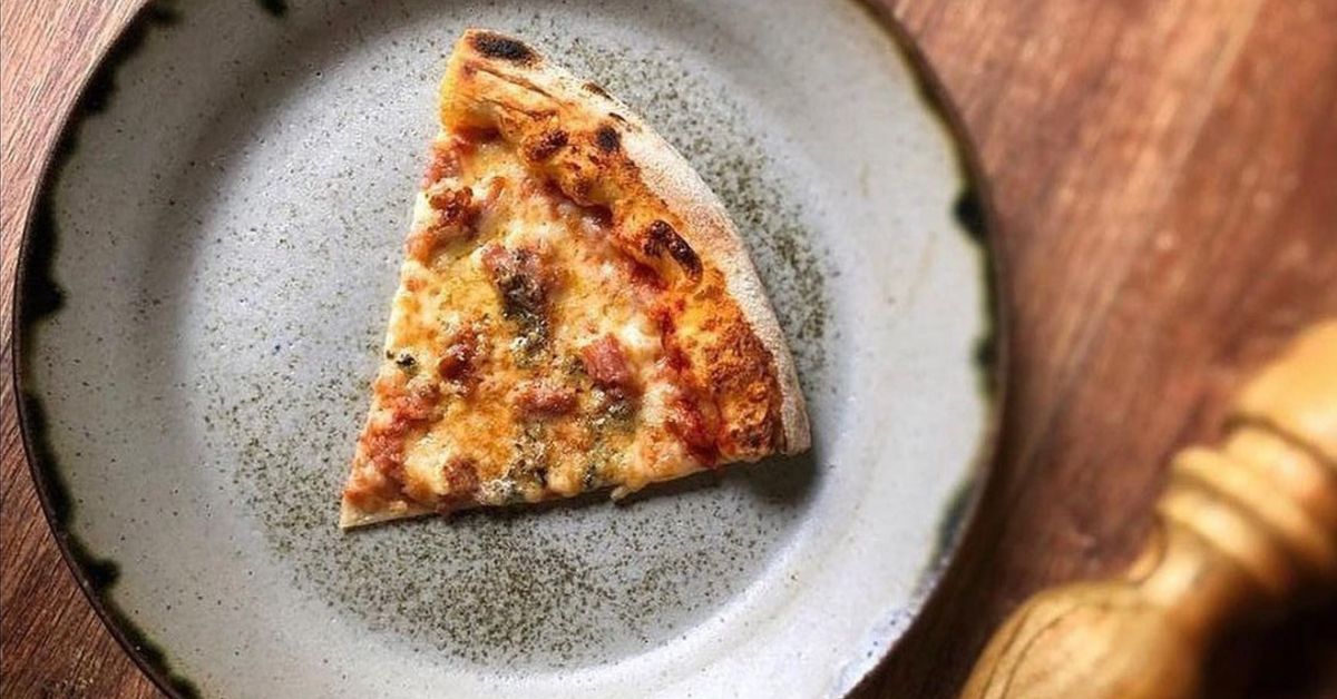Pizzaria de BH vai distribuir fatias grátis no trânsito para celebrar o Dia da Pizza