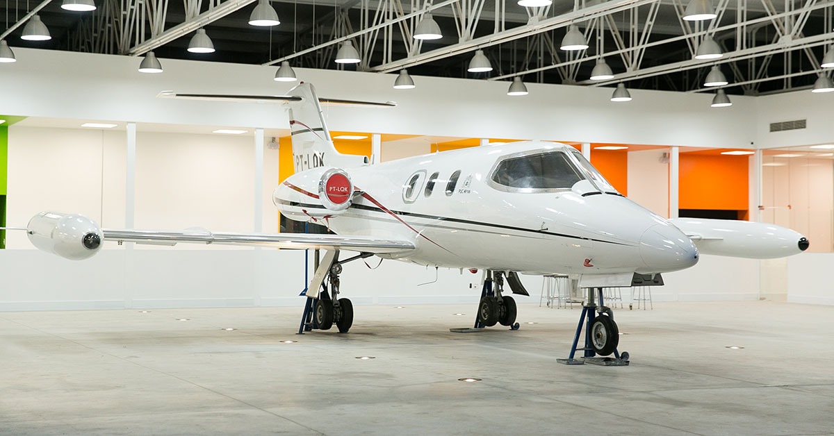 PUC Minas é a primeira a ter homologação da Anac para curso de manutenção aeronáutica