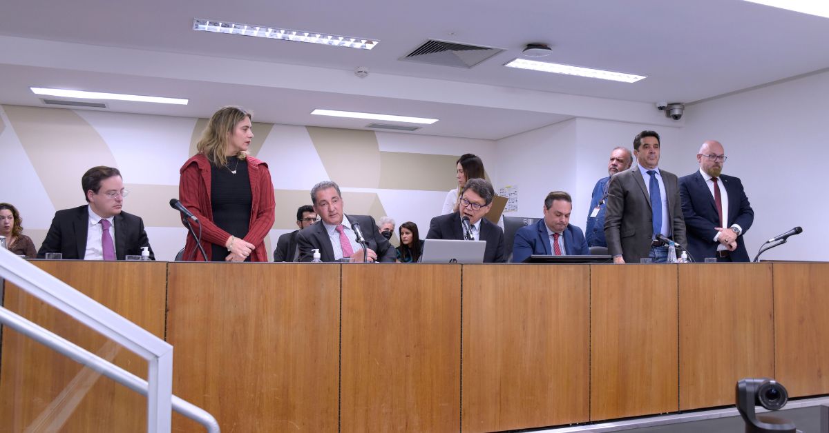 Projeto que aumenta alíquotas do Ipsemg está pronto para ser votado no plenário da ALMG