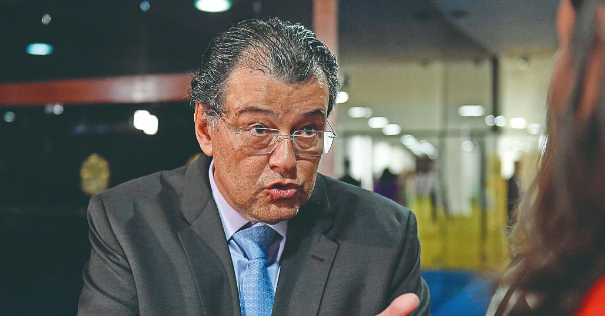 Relator pretende tirar urgência do projeto da reforma tributária no Senado