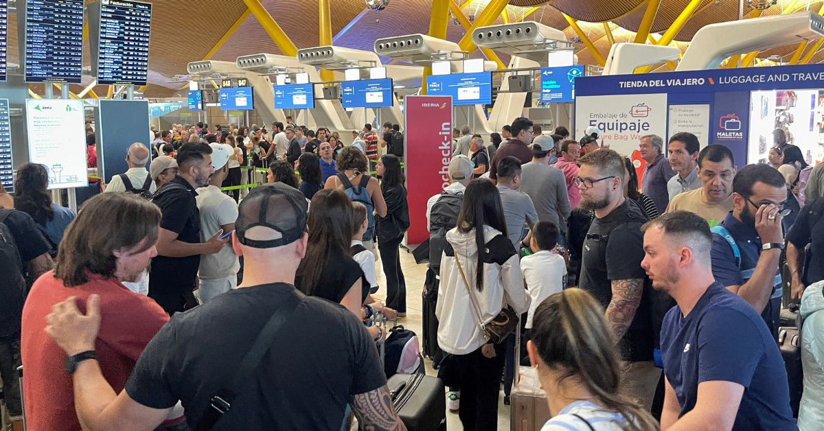 Tela azul, bancos instáveis e voos atrasados: saiba o que gerou o apagão virtual e os efeitos no Brasil