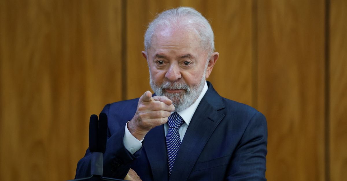 Lula critica ausência de Zema durante concessão da BR-381; governador rebate