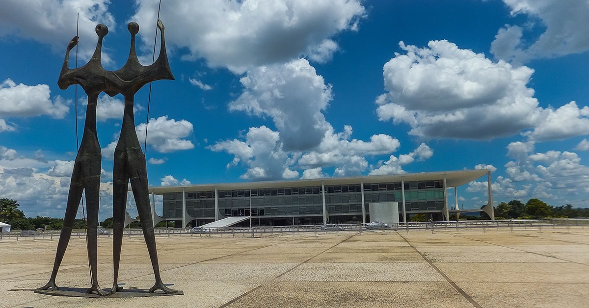 IFI estima que governo federal vai precisar cortar R$ 28 bi do Orçamento