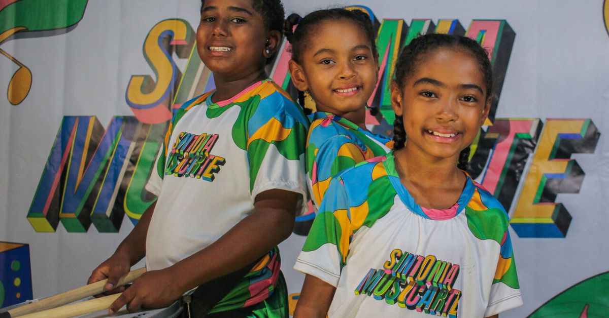 Escola pública de BH recebe espetáculo cultural aberto e gratuito neste sábado