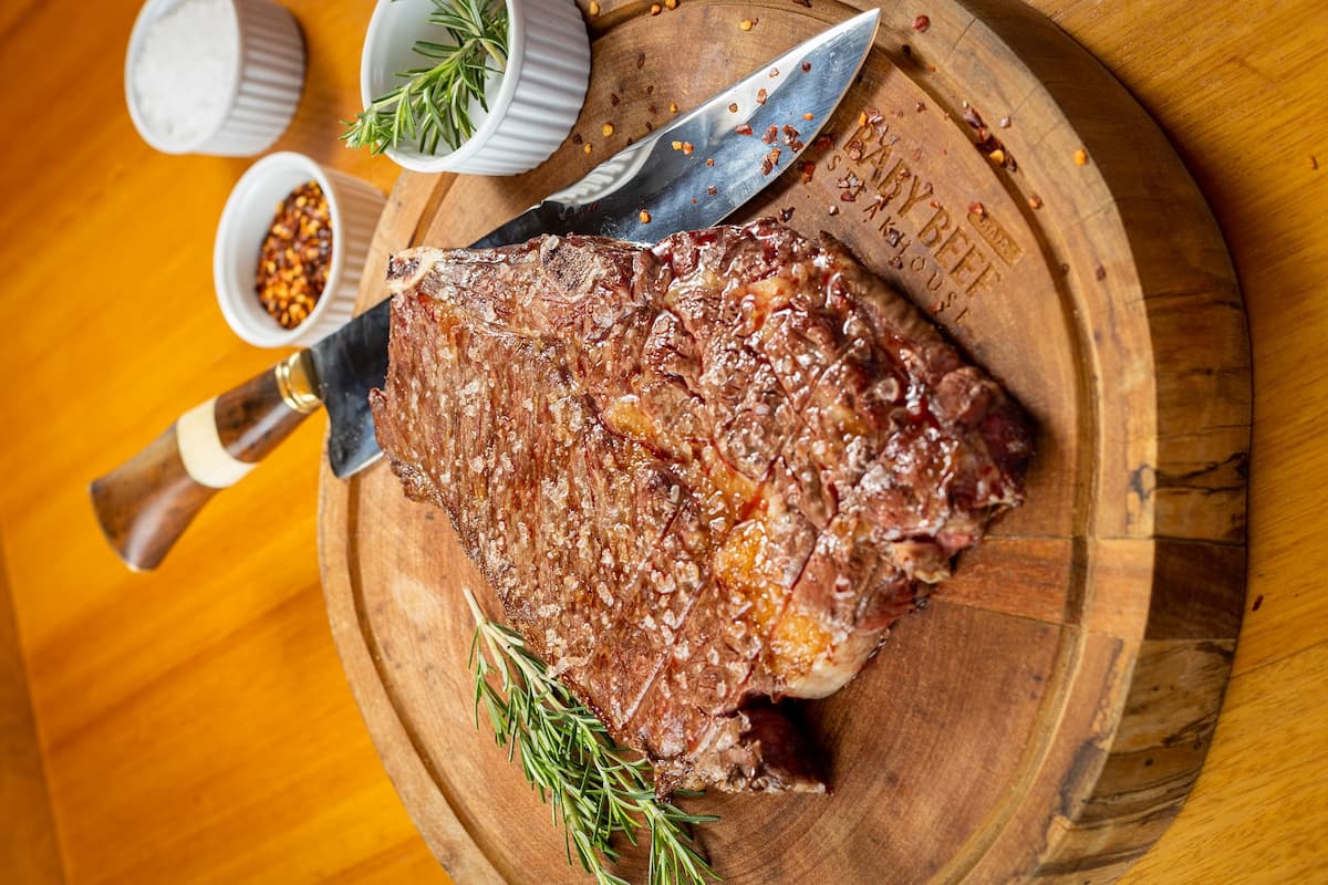 Raja Steakhouse muda identidade e foca em crescimento