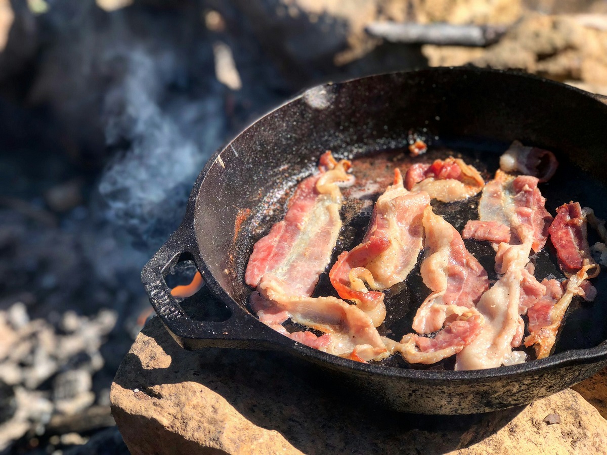 Dia do Bacon: empresa mineira produz mais de 5 mil toneladas do alimento por ano