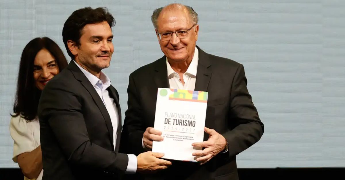 Governo quer atrair 8,1 milhões de turistas internacionais até 2027